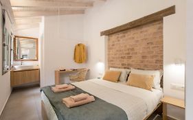 Lindas Convent Garden Home 2